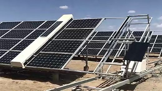 On site application of an industrial rooftop photovoltaic robot