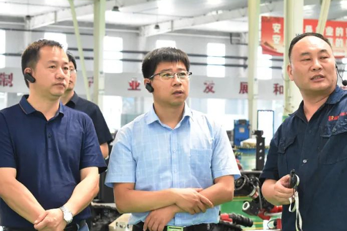 The National Mining Safety Supervision Bureau conducted research on the safety emergency industry at Xinke Robot